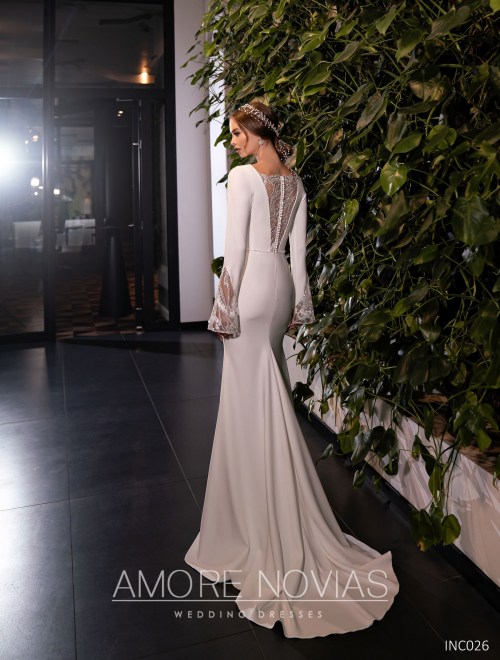 https://amore-novias.com/images/stories/virtuemart/product/INC026       (3).jpg